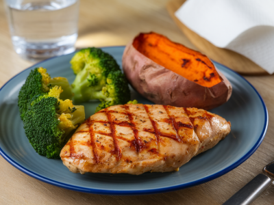 Exactly what to eat after an evening strength session to build muscle without wrecking sleep